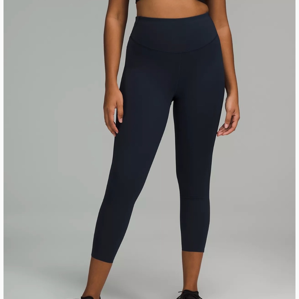 Lululemon Base Pace High-Rise Running Tight 25" True Navy Size 4